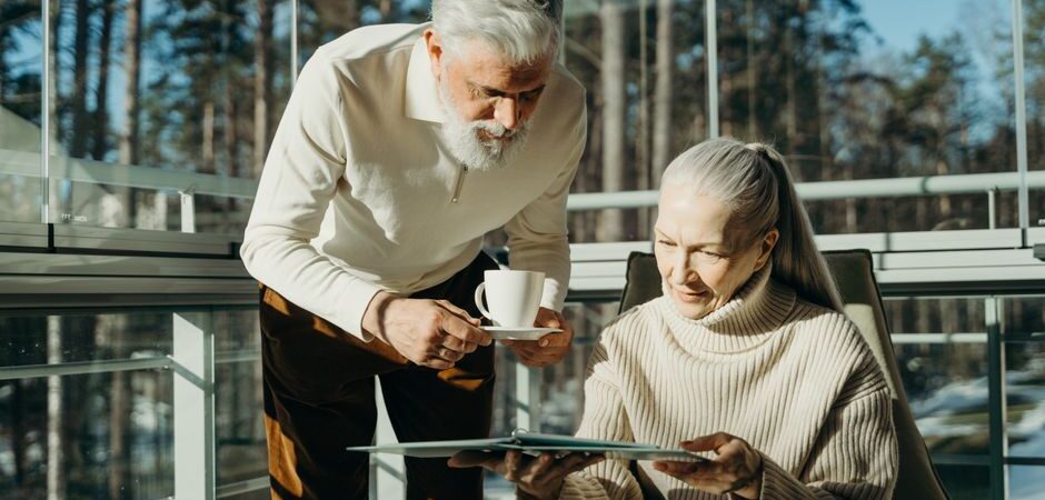 Reverse Mortgage Calculator: How to Read the Numbers Before You Borrow Against Your Home